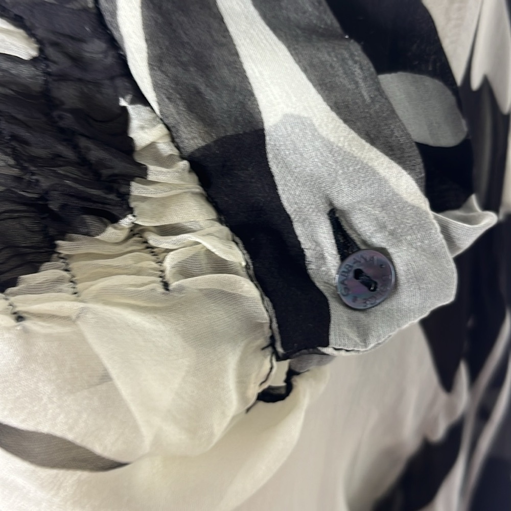 DOLCE & GABBANA VINTAGE SILK BLOUSE - Picture 10 of 11